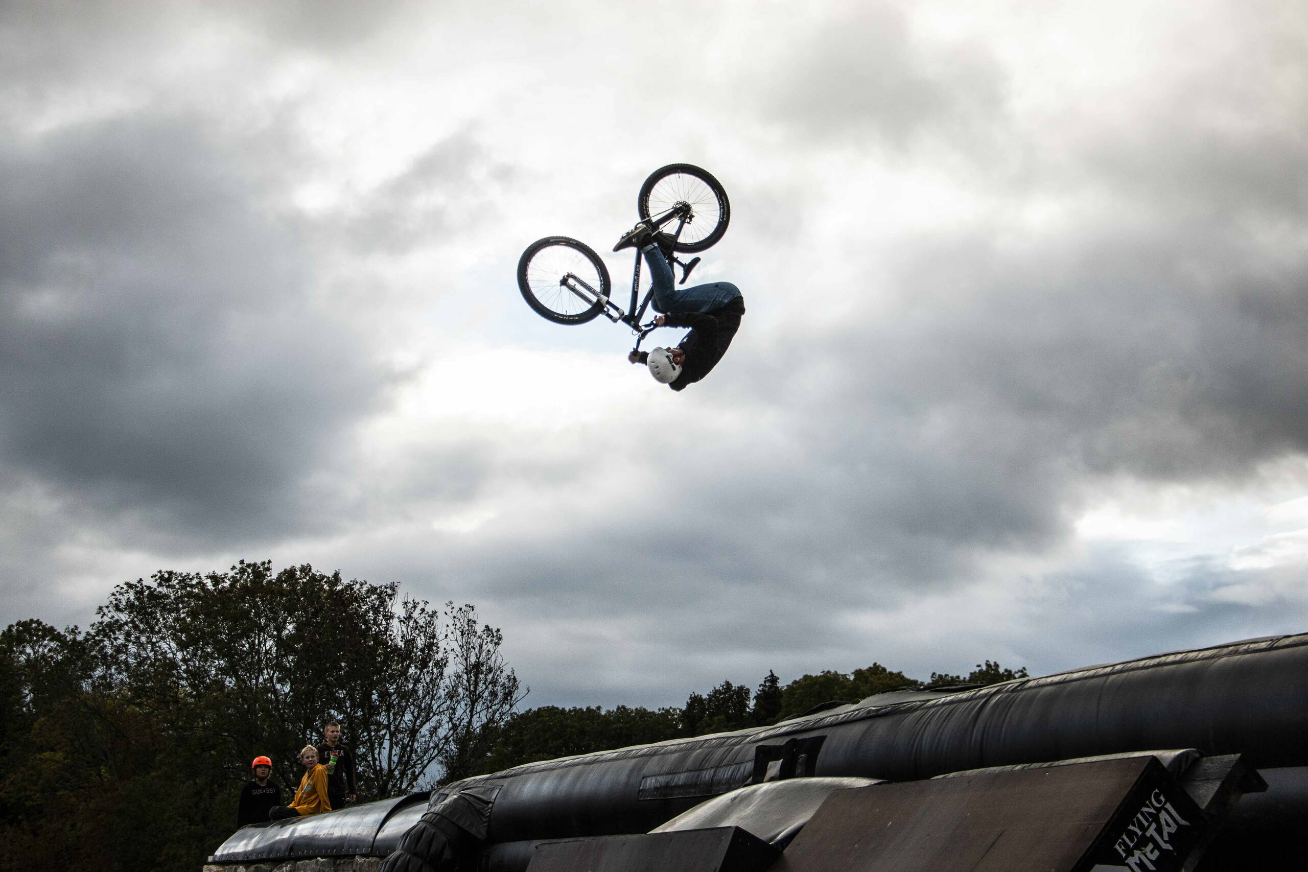 frontflip.jpg